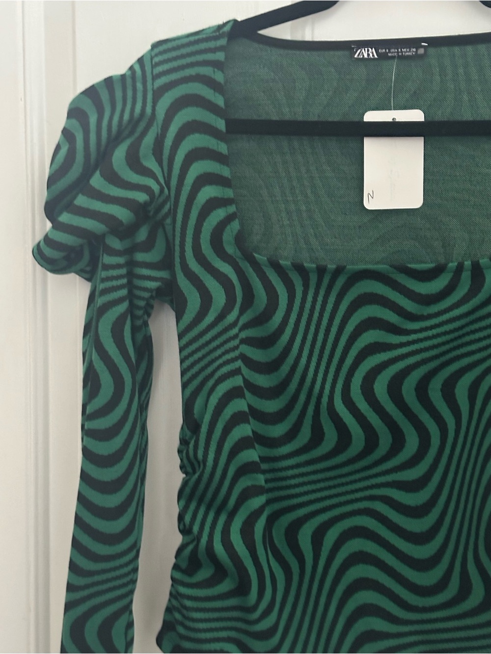 Zara Green and Black Wave-Print Puff-Sleeve Top size S - Picture 4 of 11
